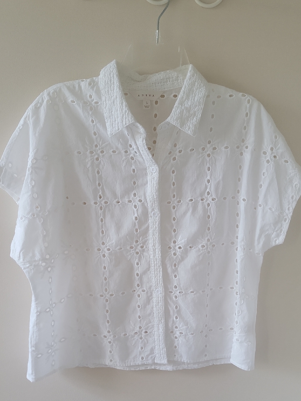 Adiva White Eyelet Button-Front Shirt 100% Cotton